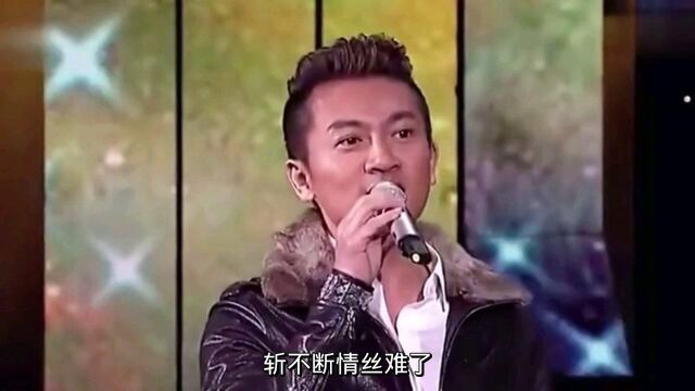 小虎队演唱经典歌曲《庸人自扰》这首歌是多少人的青春记忆,令人难以忘怀