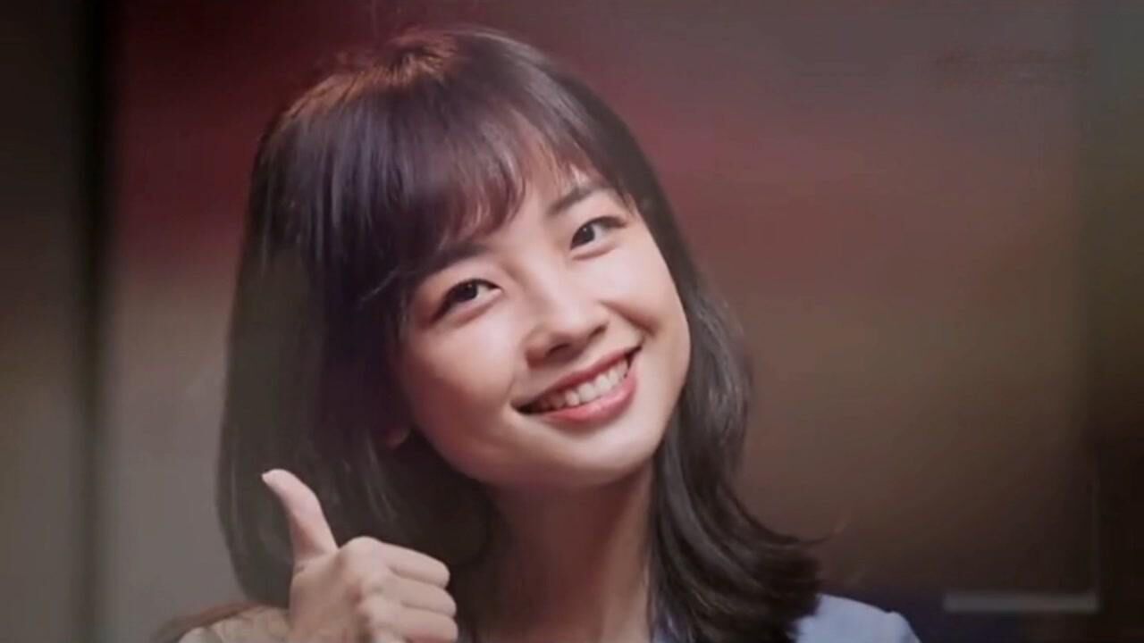 王冰冰可爱五连拍