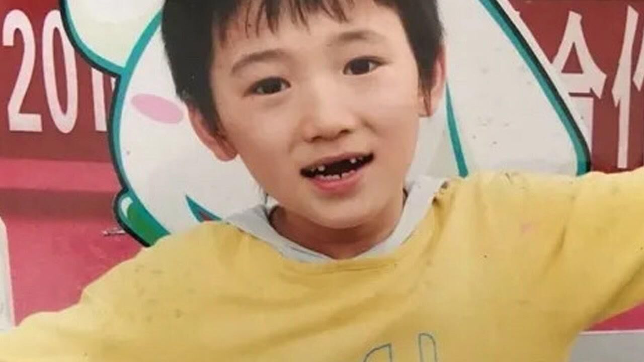 时代少年团“人均等比放大”，丁程鑫气场变强，贺峻霖宋亚轩依旧可爱！_高清