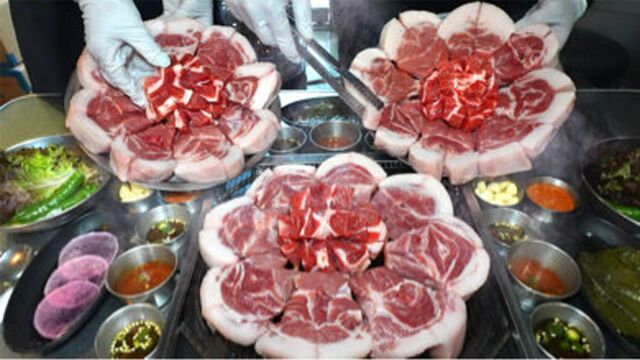 沉浸式吃肉,探店正宗韩国烤肉店