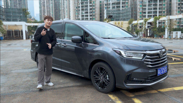 盘点wwe史上那些 巨人选手 回归时刻 现场一度失控