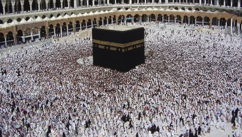 伊斯兰教的圣地，无数人朝拜的“黑房子”里面，到底都有些什么？