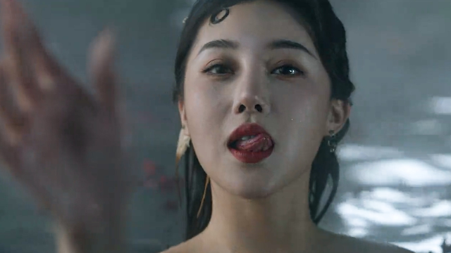 蛇灾:蛇岛惊魂 美女记者寻找父亲,惹怒大蛇疯狂报复