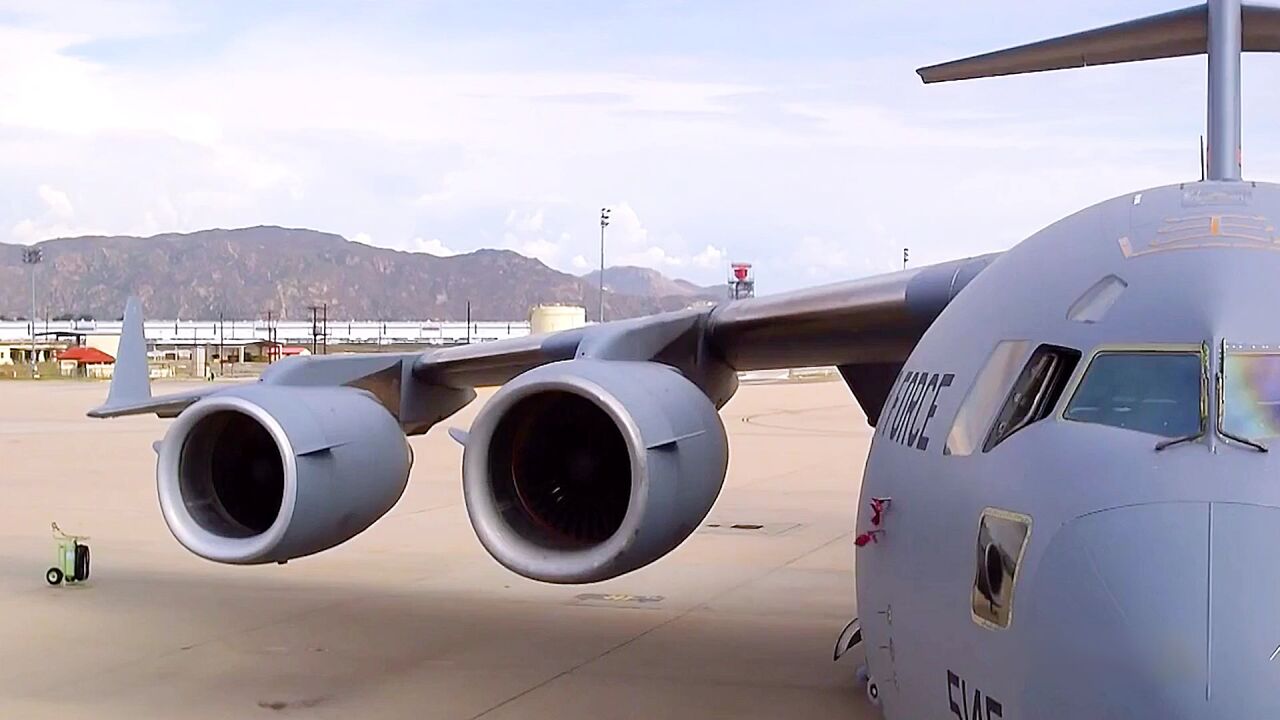 美国c17运输机,环球霸王有多猛?_腾讯视频