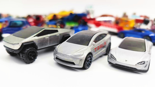 风火轮新款玩具来袭特斯拉电动汽车玩具全系列开箱试玩