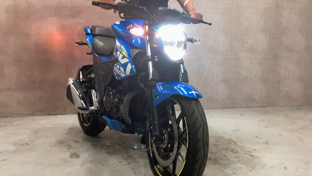 铃木极客飒250街车,动力强颜值高,配abs,听听声浪如何