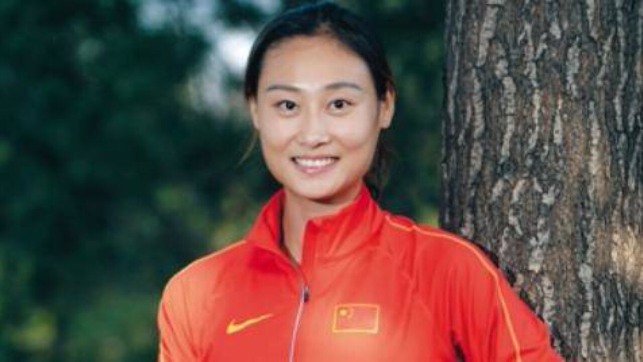 李玲 