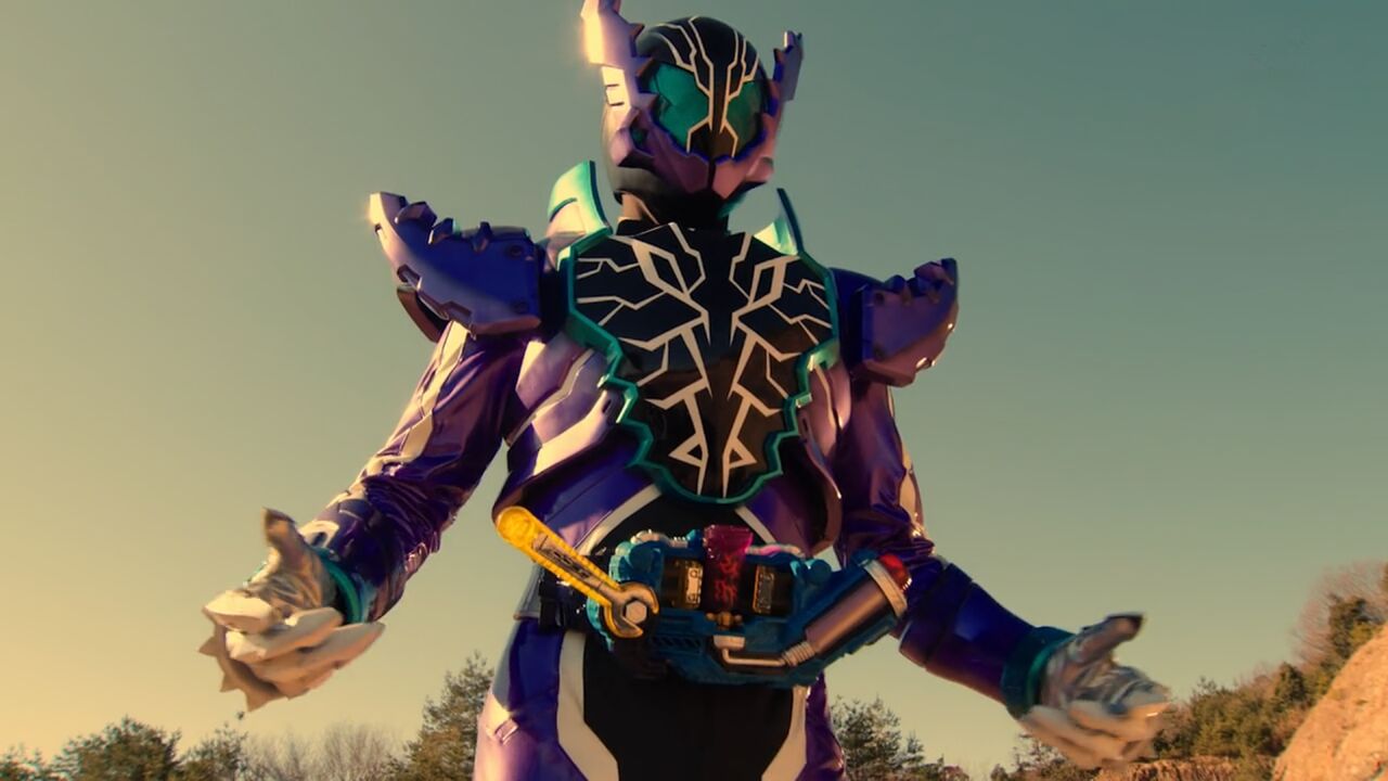 这是老实人还很帅的时候,假面骑士鳄霸首秀