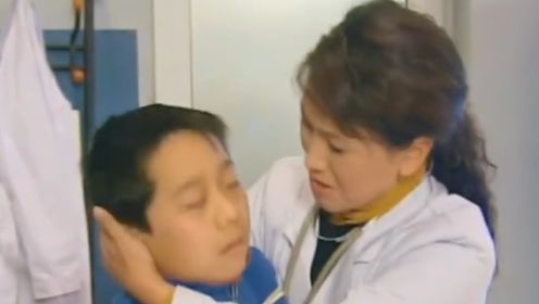 医生母亲忙的工作没时间照顾儿子，没想到儿子尽然悲剧了