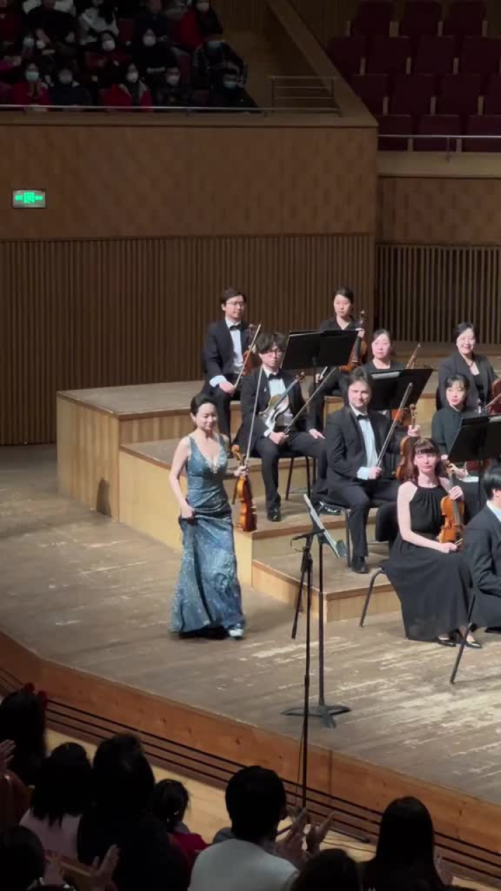 上台 于俏 小提琴 梁祝