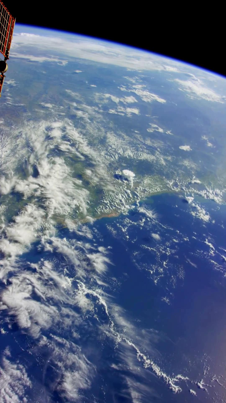 这就是400公里高的地球表面在太空中的样子