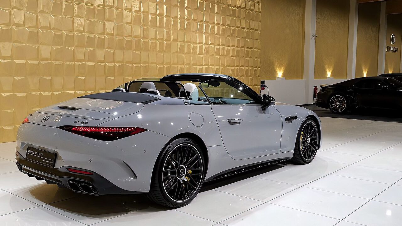 2023款奔驰amg sl63帅气登场!搭载4.0t v8发动机,百公里加速仅3.7秒