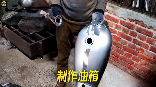 巴铁师傅制作摩托车油箱全过程