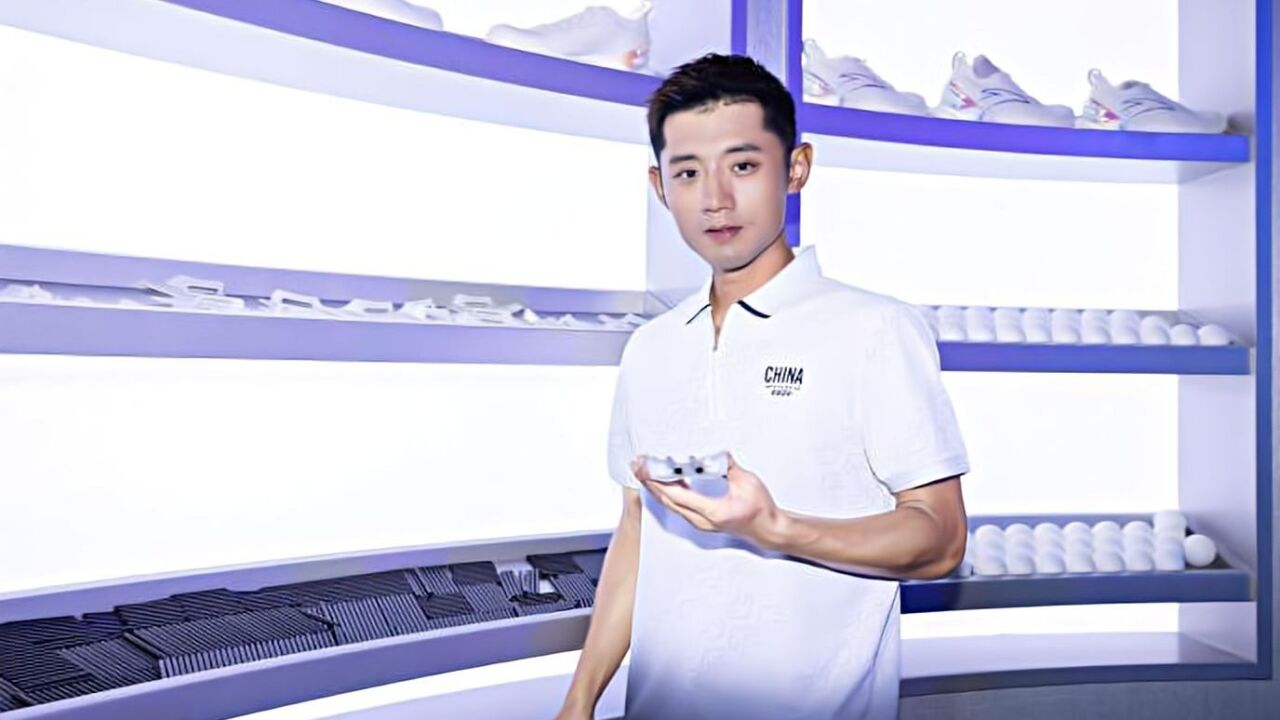 安踏已下架张继科宣传物料,客服:目前已终止和张继科的所有合作