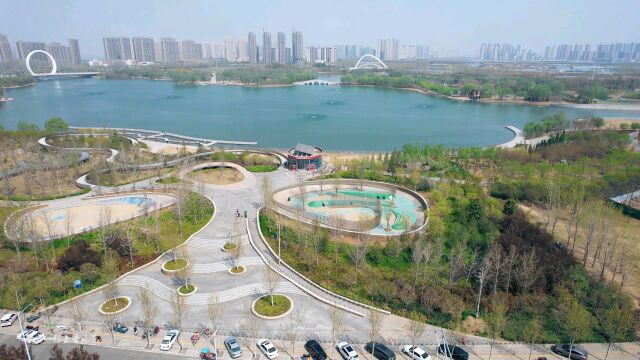 郑州市滨河新区蝶湖湿地公园春天美丽景色