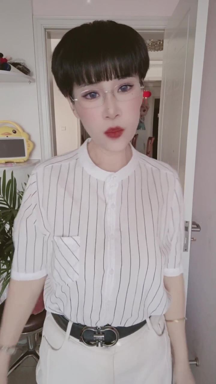 年轻之时太天真#人人说我过得欢