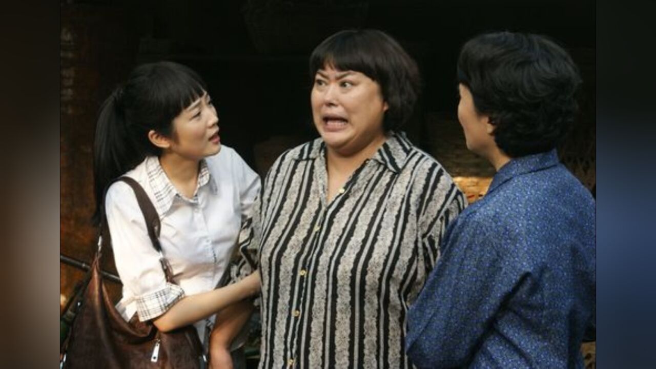 《养女》21 小梅子自己找回了家 全家人都知道了是邓江平把小梅子弄丢