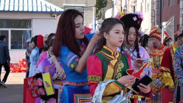 呼和浩特民族学院第十届校园那达慕文化节暨第五十九届田径运动会开幕