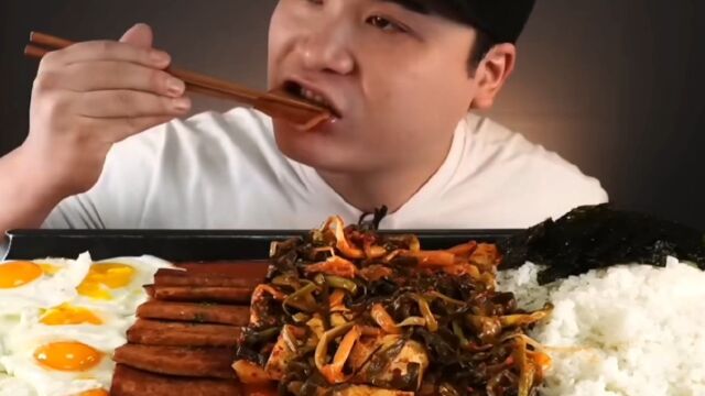 【ddeonggae】吃播 辣炒小葱&煎蛋&午餐肉&米饭