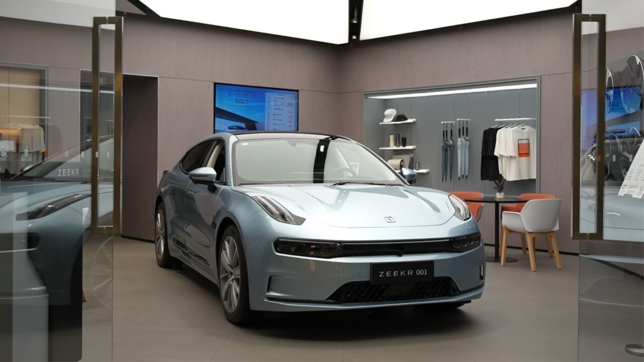 视频丨30万以上中国品牌纯电车型销冠 -极氪001