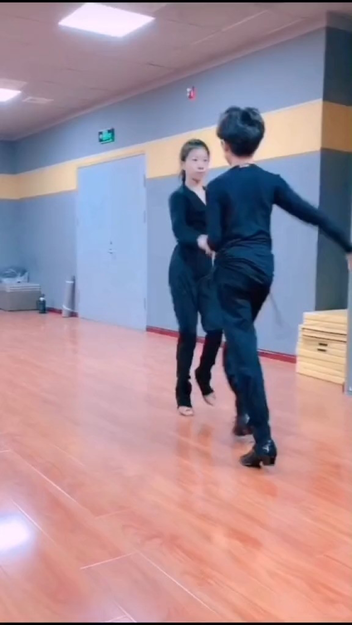 墨茉组合-王崇墨&李茉晗,陪伴冠军的路唯有坚持和