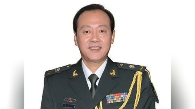 想不到侯总也有正义凛然的一面