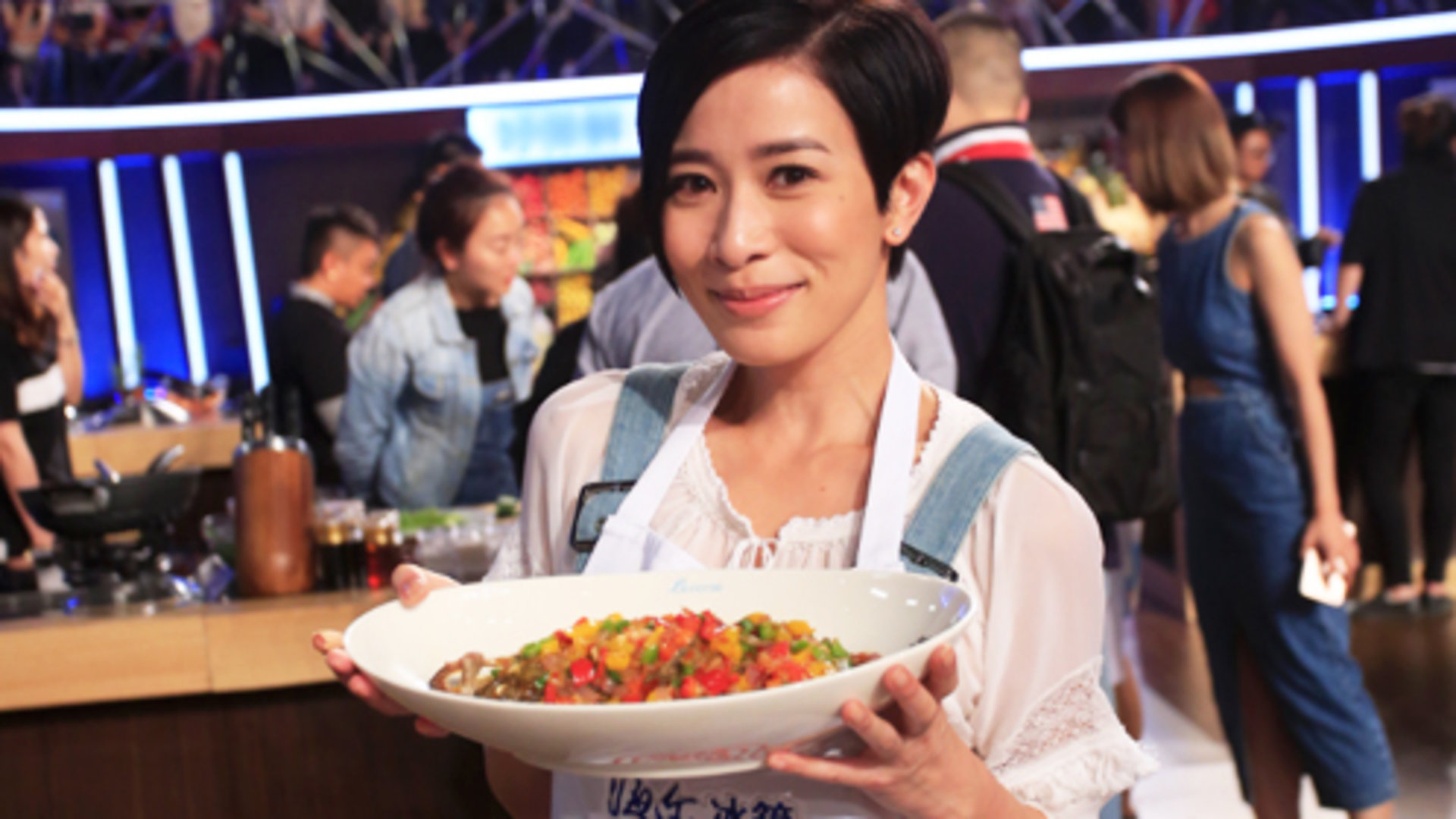 第1期：佘诗曼综艺首秀替妈妈圆梦