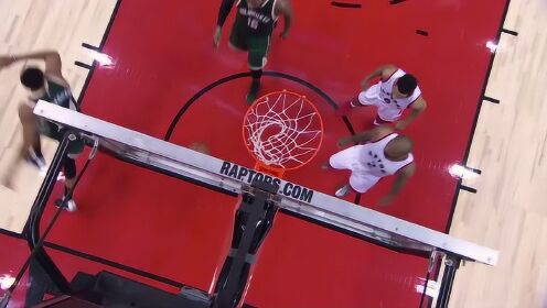 《TOP时刻》19日NBA最佳扣篮 字母哥杀入底线隔人暴扣