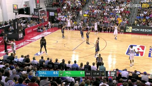 《NBA全场回放》【回放】独行侠vs雄鹿第3节 布朗独闯龙潭单臂劈扣