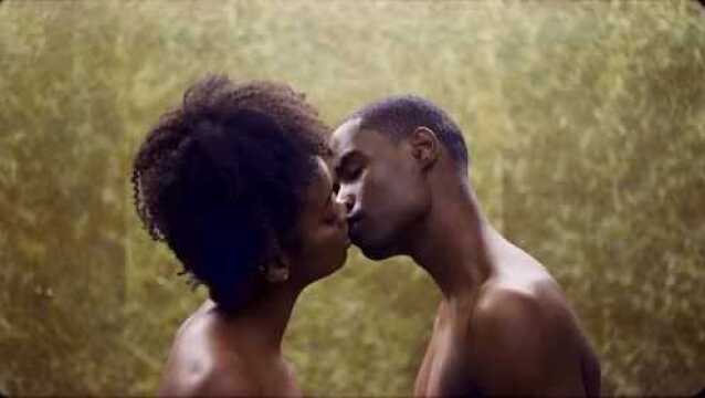 Ari Lennox《Whipped Cream》