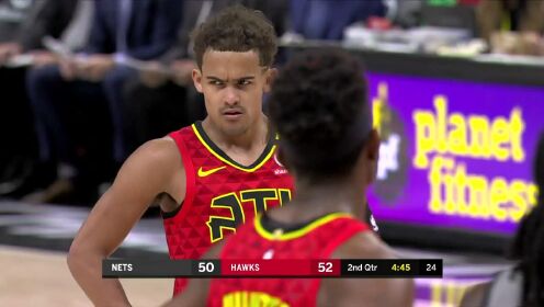 《NBA全场集锦》特雷杨高速启动骑马射箭 罚球时响起MVP喊声