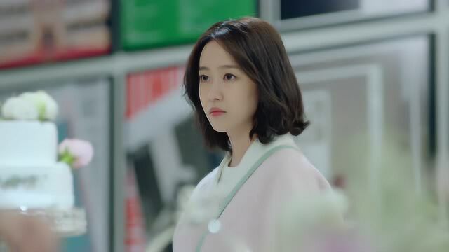 情敌相见尤为尴尬!陈墨涵在百丽面前宣誓主权