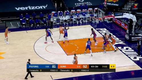 《NBA全场集锦》【球星】布克vs活塞集锦 超远三分+极速突破率队掀翻活塞