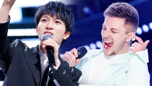 周深与乌克兰学员安迪现场即兴合唱