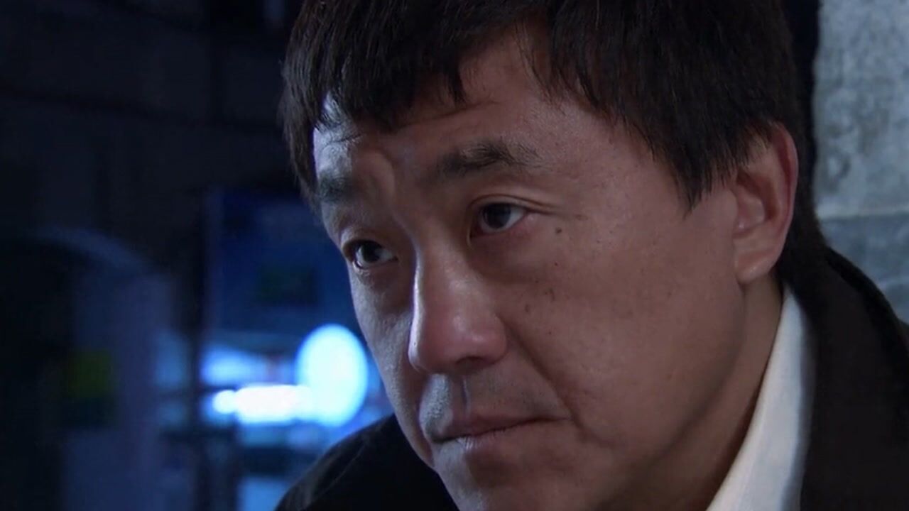 《老爸的爱情》第6集02:老冷仔细地帮盛利分析原因,盛利默默地听着