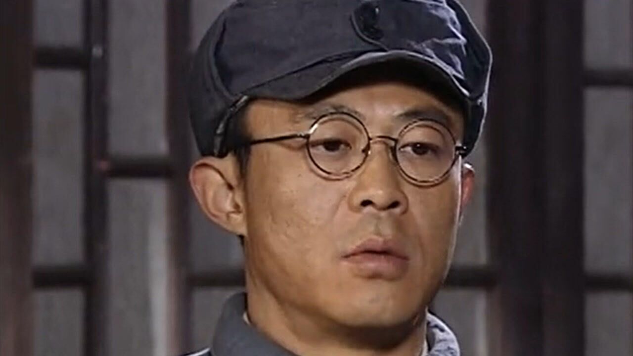 陈赓大将精彩速看_《陈赓大将》第十四集01:傅涯和陈赓约法三章,陈赓兴奋无比,拿起首长脸盆就往外跑_高清1080P在线观看平台_腾讯视频