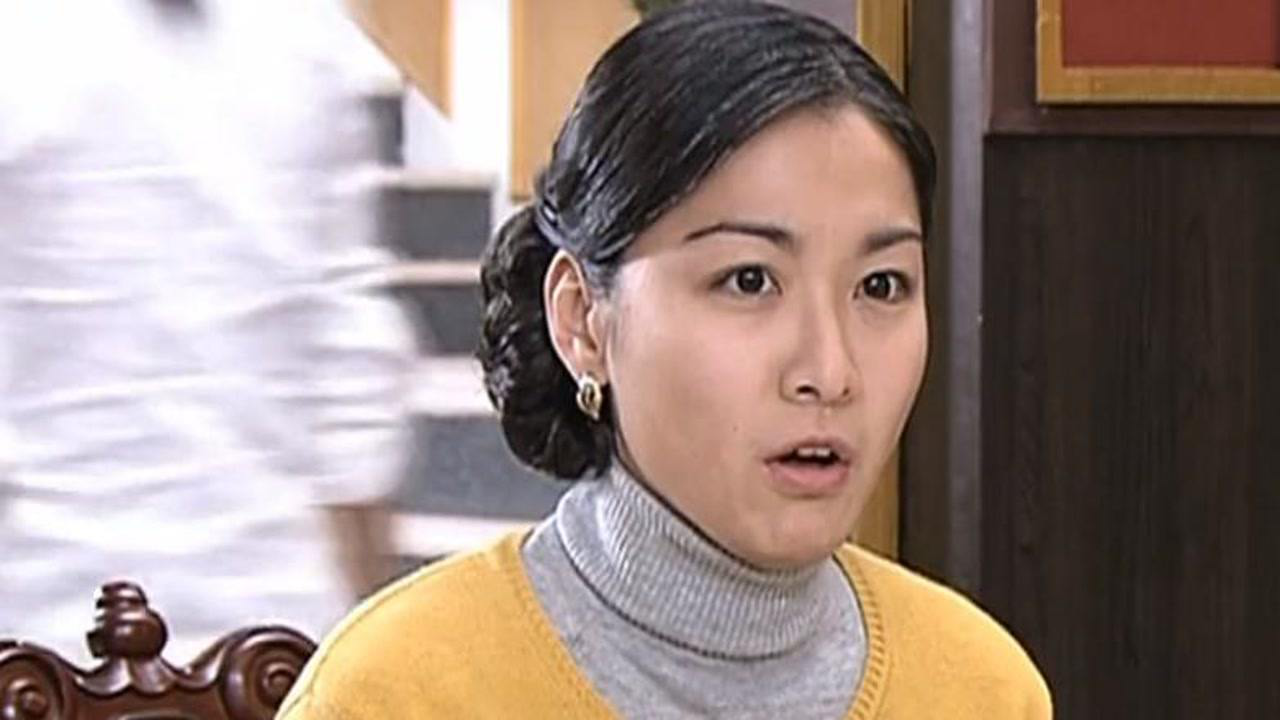 《又见阿郎》第42集02:光义得知周勇在对付自家生意,也气的将明郎一阵