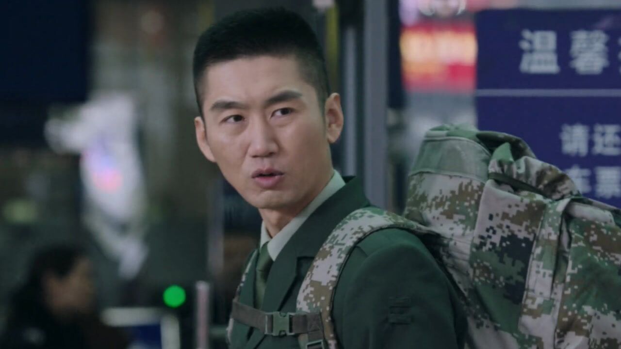 《维和步兵营》第10集03:赵忠宝光荣退伍,林浩楠亲自为其送行_高清