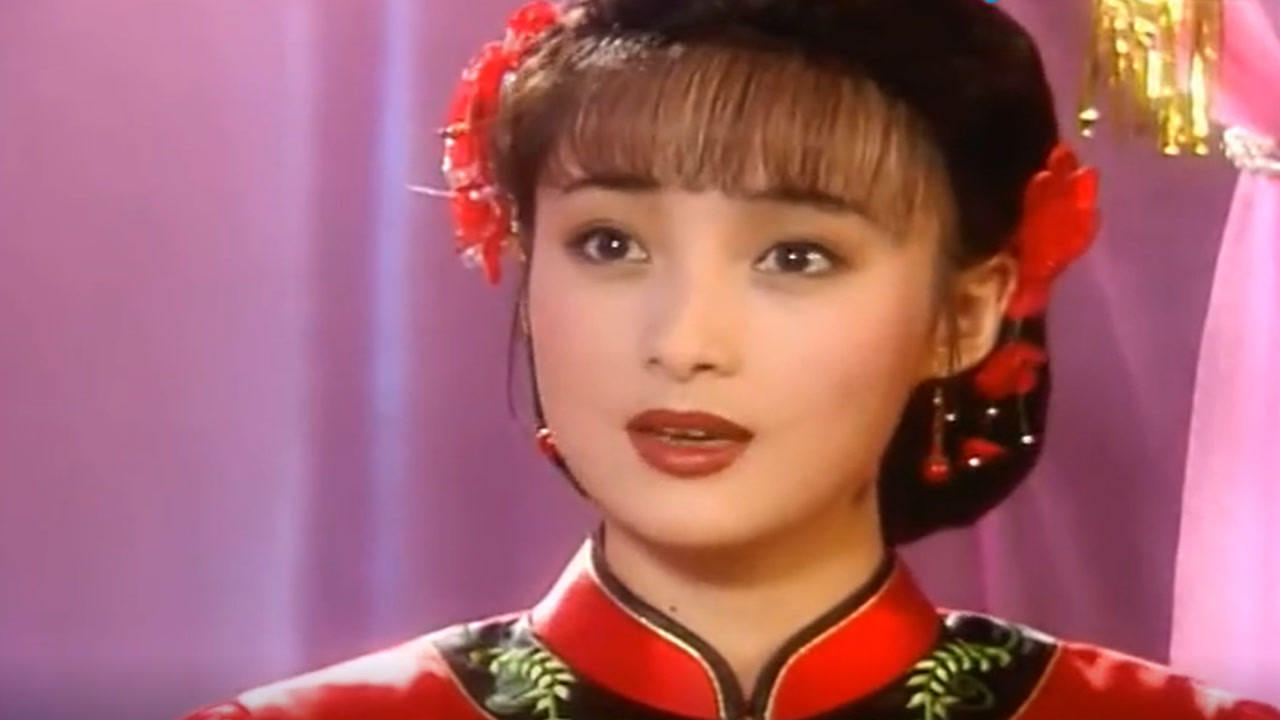 《苍天有泪》第二十集03:云飞和雨凤洞房,云飞怕雨凤像前妻一样为生育