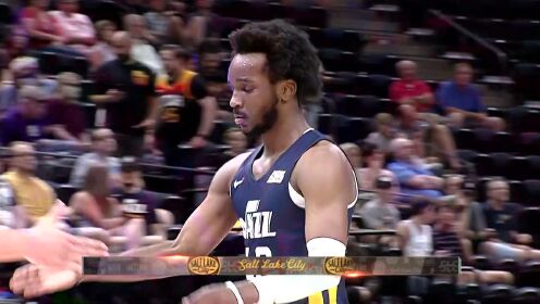 《NBA全场集锦》灰熊vs爵士蓝队第2节中文解说回放