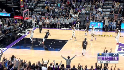 《NBA全场集锦》【原声】步行者94-91国王 勒维尔22分萨博尼斯两双险胜国王