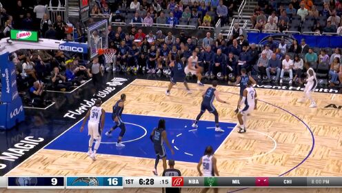 《NBA全场集锦》心有灵犀一点通 瓦格纳再次助飞卡特空接炸筐