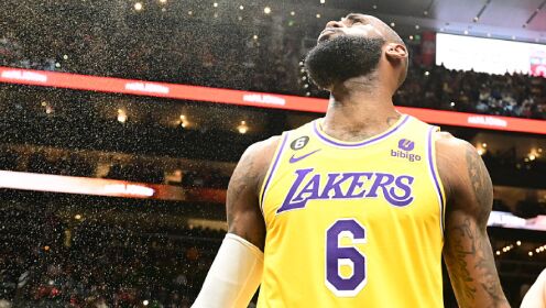 《NBA全场集锦》【球星】詹姆斯vs老鹰集锦 38岁生日轰47+10+9成NBA生日夜得分王