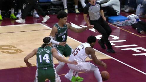 《NBA骑士》【原声】活塞90-114骑士 米切尔加兰双枪齐发力率队击败活塞