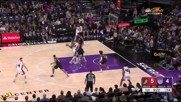 NBA常规赛：开拓者vs国王第1节英文原声回放