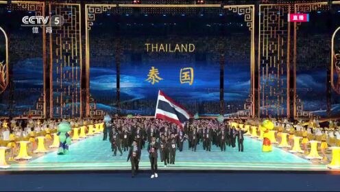 藤球届的王者！934名泰国运动员组成的代表团入场