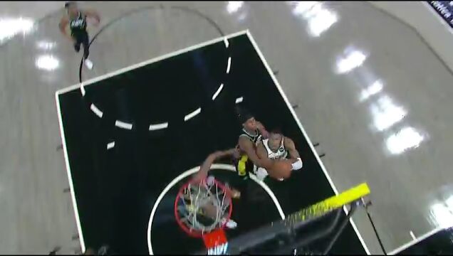 NBA常规赛：雄鹿vs步行者第3节英文原声回放