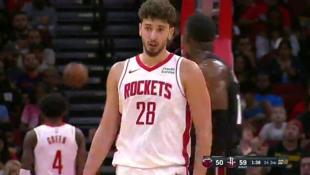  NBA季前赛：热火vs火箭第2节英文原声回放