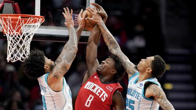 黄蜂119-128火箭 火箭发挥出色战胜黄蜂拿下首胜