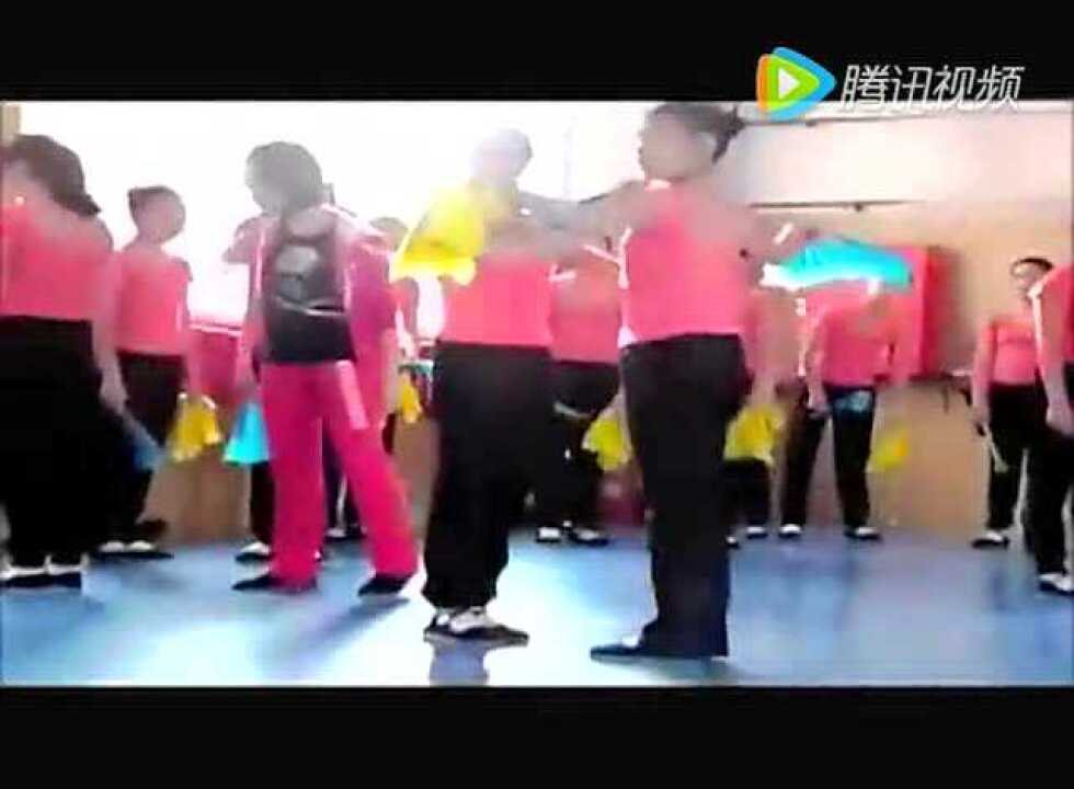 偷摄艺校女生，不堪入目_高清